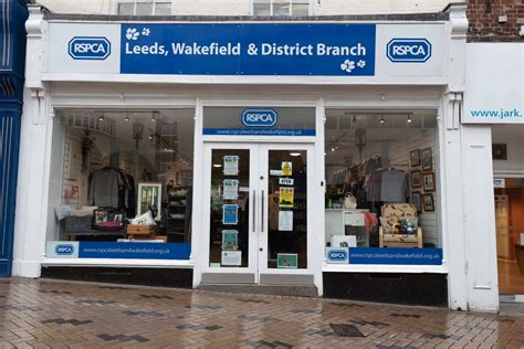 charity shops in wakefield